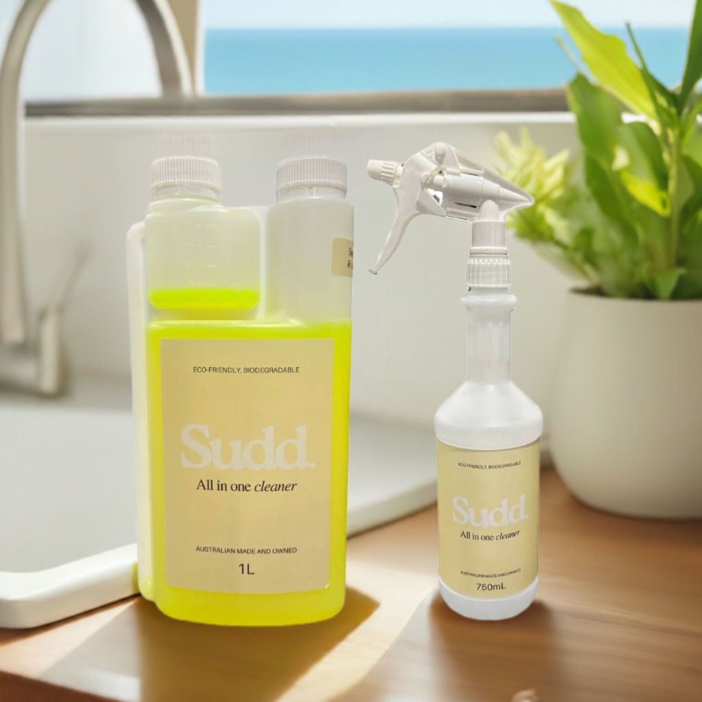 SÜDD All-in-One cleaner, product photography